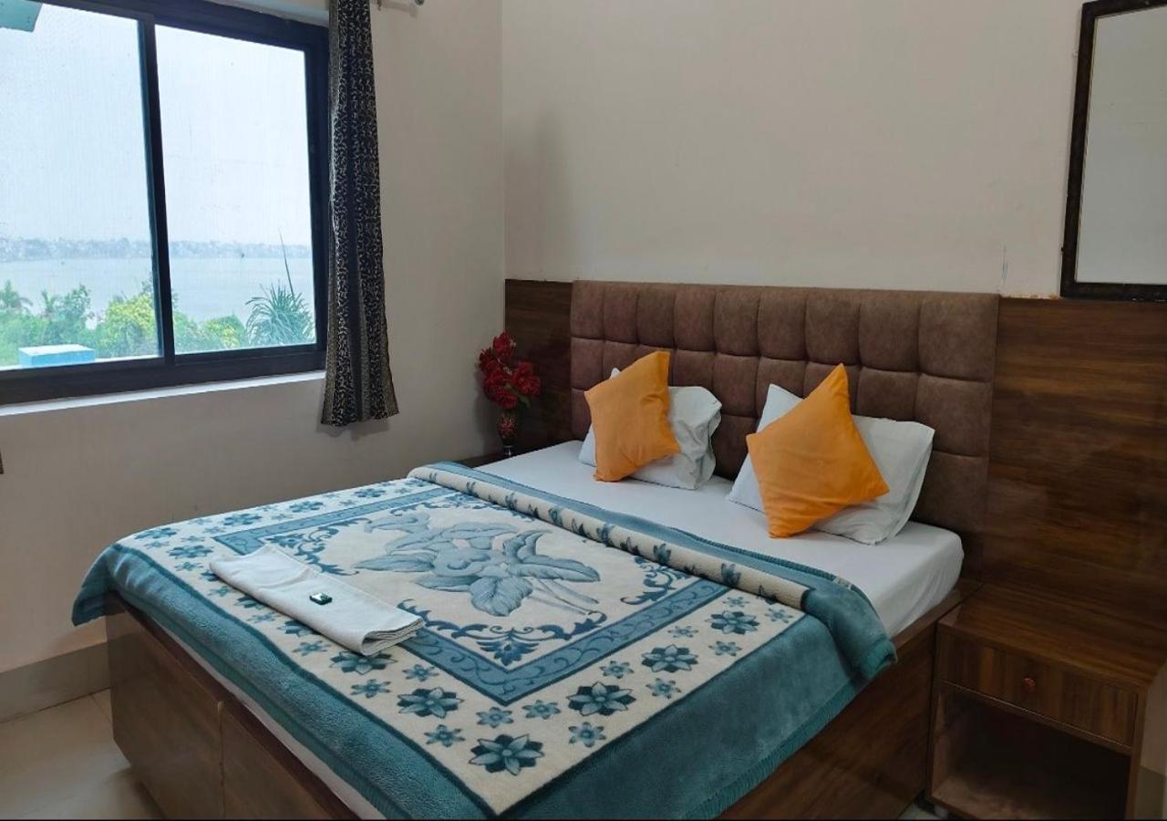 Hotel Sri Yoga Mandir Waranasi Zewnętrze zdjęcie